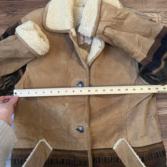 Vintage Western Suede Sherpa CoatTapestry Paneling Women Large Collar Winter - Picture 5 of 7